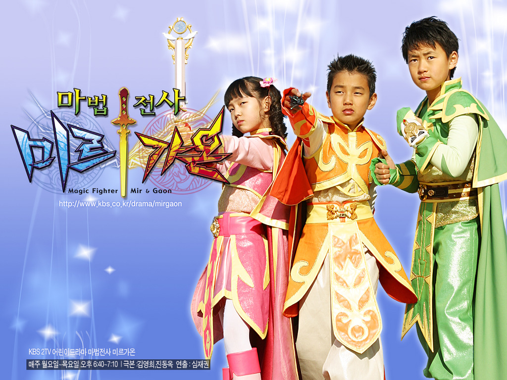 img/5/7/4/C/574C0B4D3C2E190026