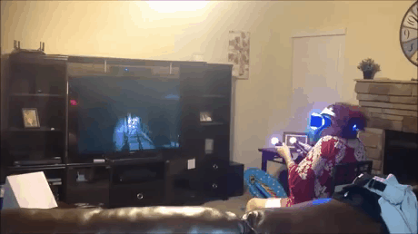 할머니의 VR 체험.gif_1.gif