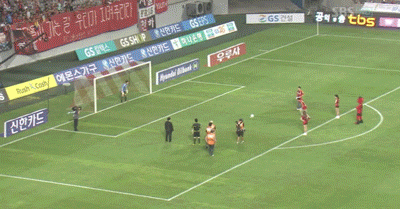 K리그 시축 레전드_1.gif