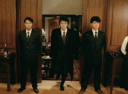 주성치식 개그.GIF_2.gif