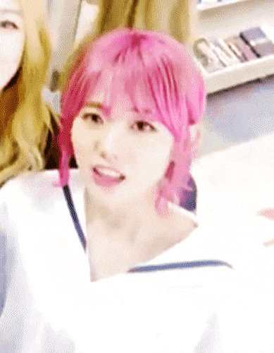 EC3049E7-4861-4461-996A-D974E88C1871.gif