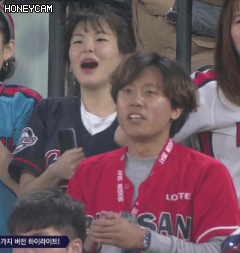 ???: 야 걔 팬티 스타킹이야! 아아ㅏㅏㅏ.gif_1.gif