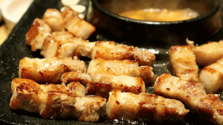 데이터) 야심한 새벽을 깨우는 위꼴짤.gifs_14.gif