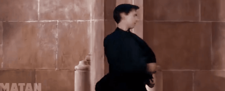 첫등장 때 관객들을 충격에 빠트린 스타워즈 보스_2.gif