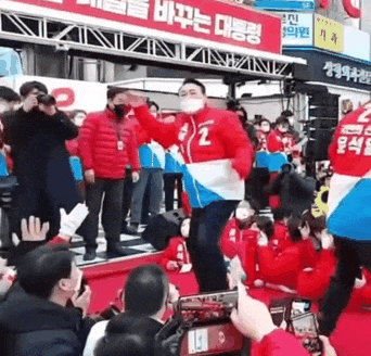 “내가 가진 카드면 윤석열은 죽어”…캠프 반대에도 대장동 의혹 반박한 이재명_3.gif