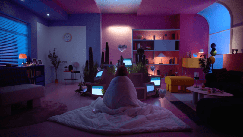 류수정 PINK MOON 티저 움짤_1.gif