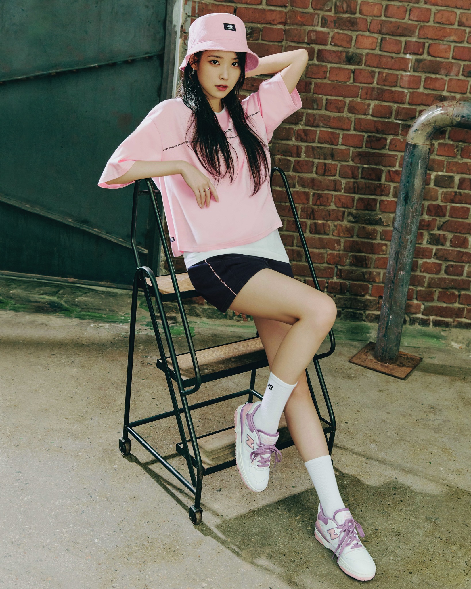 아이유 풋락커 코리아 인스타그램