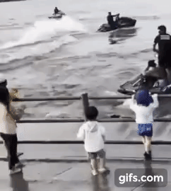 한강 제트스키 사고 gif_4.gif