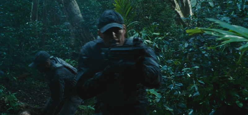 쥬라기 월드에서 인간 병기였던 팀들_8.gif