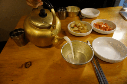 한국인은 양념 간장 땡기는 감자전_7.gif