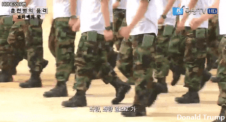 캄보디아 훈련소 vs 한국 훈련소...JPG_17.gif