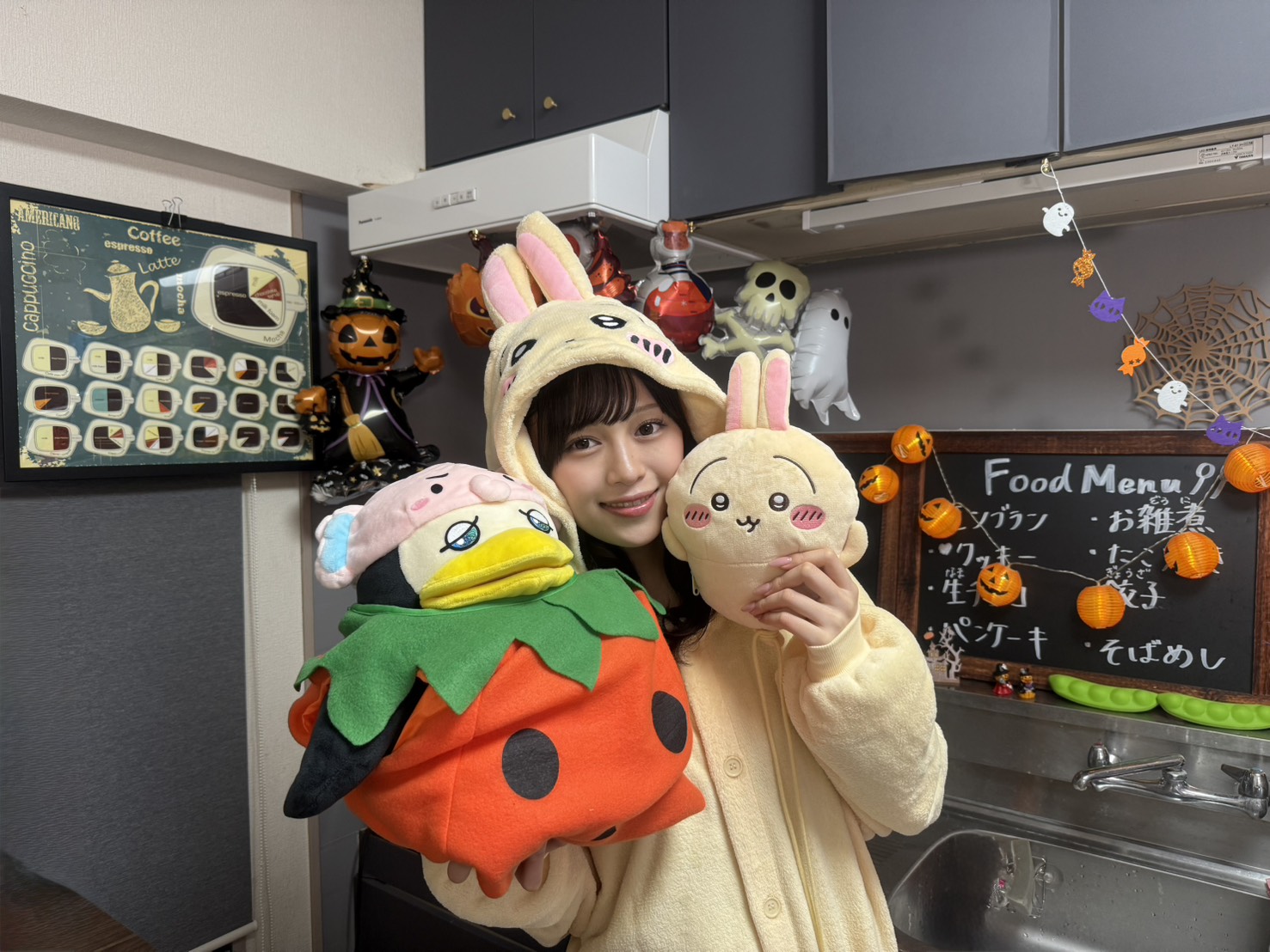 성우) 토끼옷을 입은 에모리 아야_1.jpg