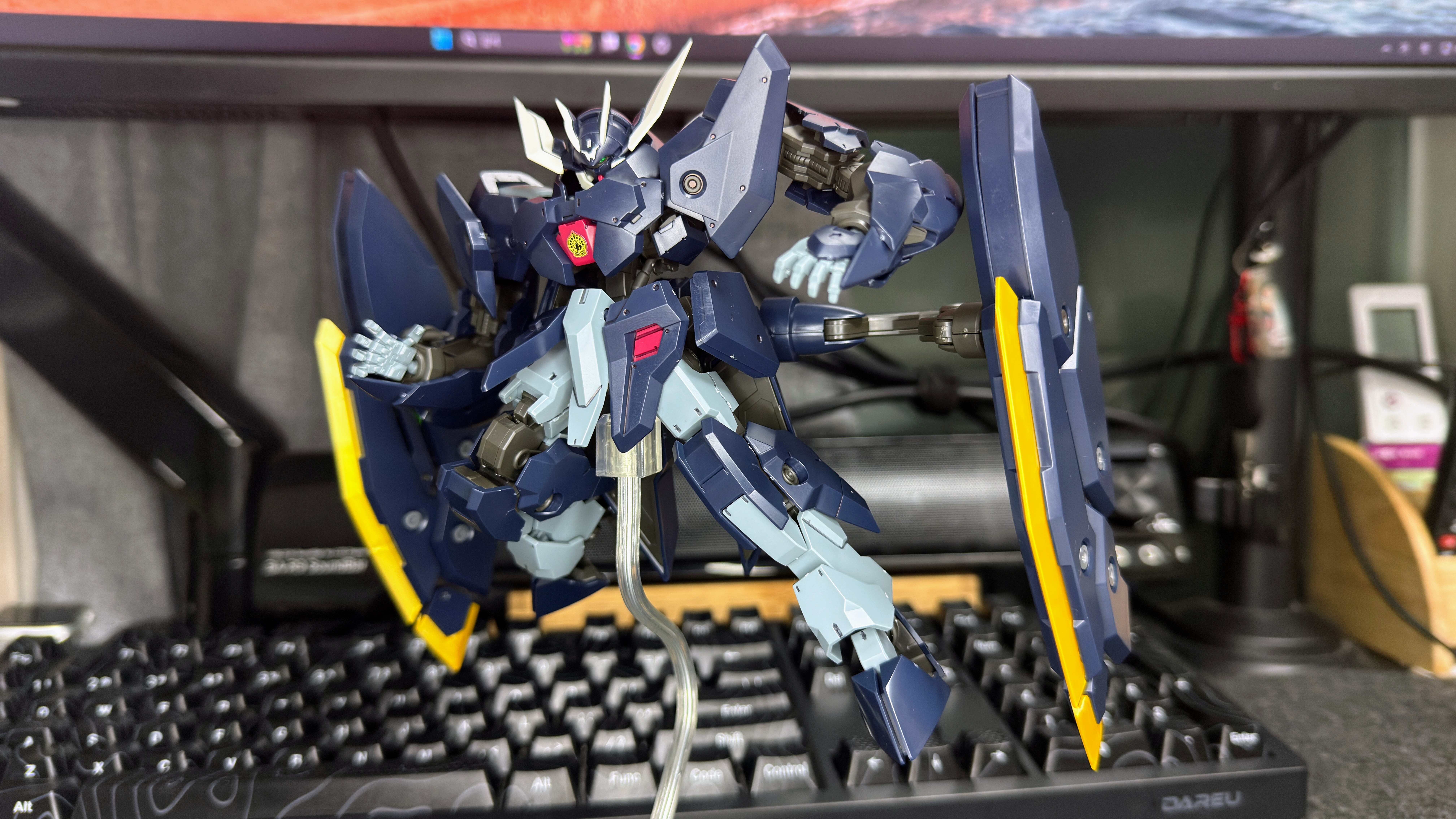 HG IBO 건담 자간