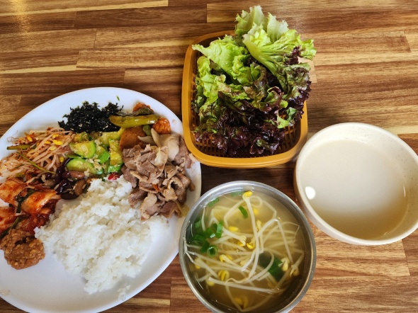 함바 스타일 한식부페