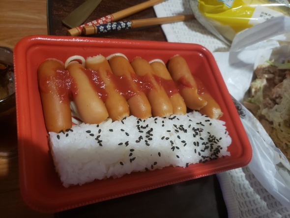 소세지 도시락, 케밥, 롤케잌
